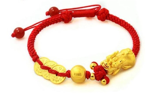 Linh vật vàng ròng đắt khách ngày Thần Tài