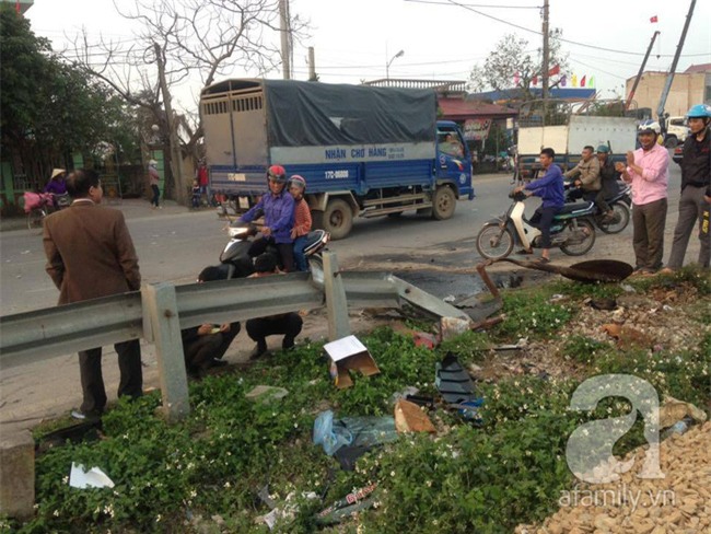 Nhiều người thương vong khi xe ô tô 16 chỗ va chạm với tàu hỏa tại Nam Định - Ảnh 4.