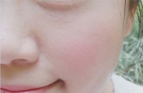 Lay goi sua bo vao ngan da cho dong lai roi cha len mat xem dieu gi xay ra