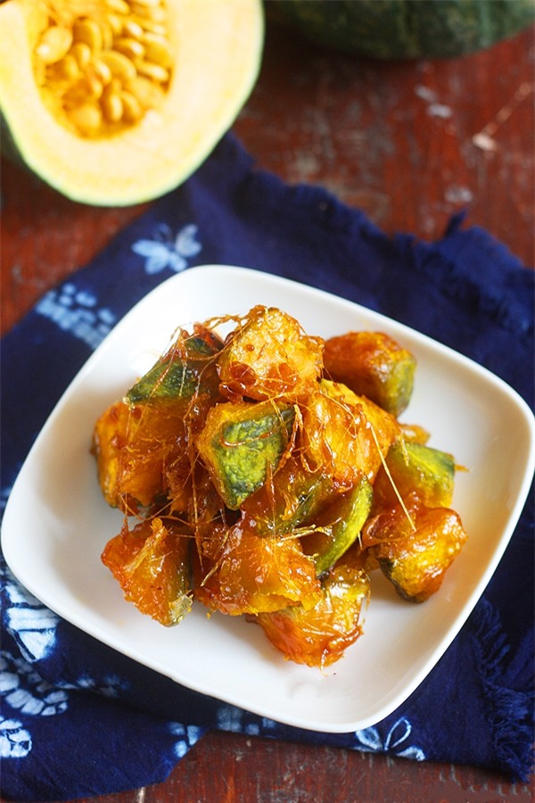 Bi do chien caramen mon an vat moi la