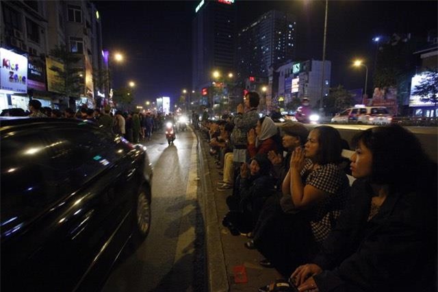 Hàng nghìn người đổ về chùa Phúc Khánh dâng sao giải hạn