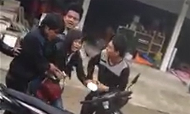 Công an vào cuộc vụ bắt thiếu nữ làm vợ giữa ban ngày