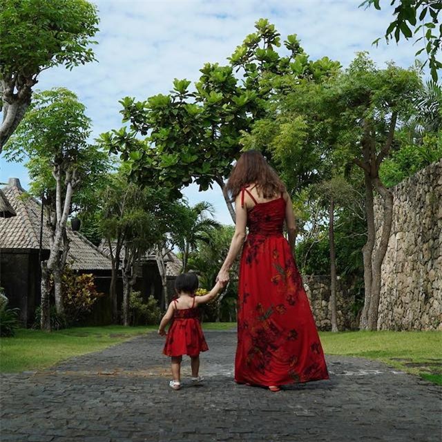 con gai my nhan dep nhat philippines dat day hang hieu tu "trung nuoc" - 14