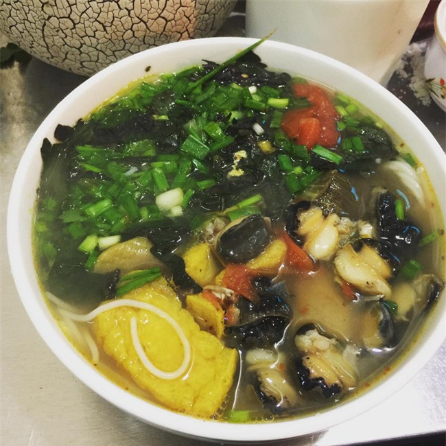 10 quán bún riêu, bún ốc nghe đã thấy ngon sau những ngày ngất ngây vì ăn Tết - Ảnh 30.