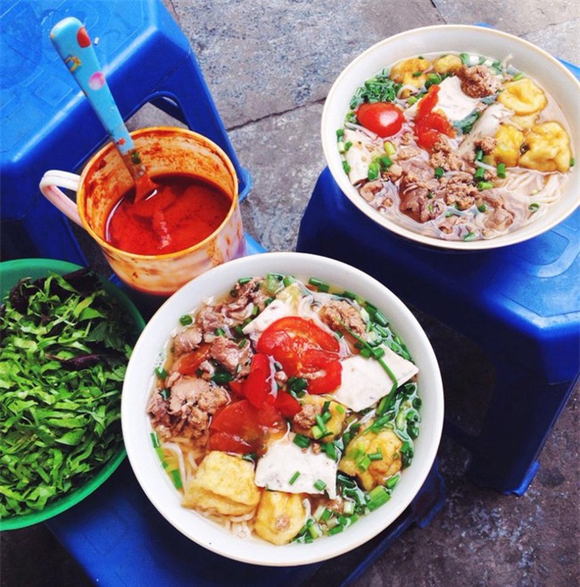 10 quán bún riêu, bún ốc nghe đã thấy ngon sau những ngày ngất ngây vì ăn Tết - Ảnh 6.