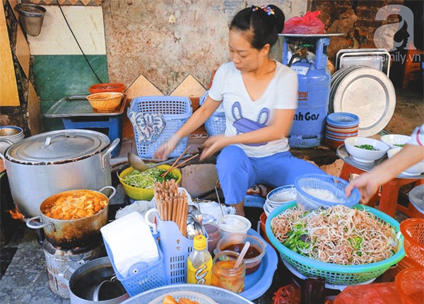 10 quán bún riêu, bún ốc nghe đã thấy ngon sau những ngày ngất ngây vì ăn Tết - Ảnh 9.