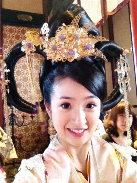 khong "do" noi voi muon kieu tao hinh dau toc tham hoa cua sao hoa ngu - 16