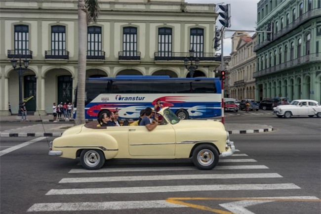 Thi truong oto Cuba sau khi My noi long lenh cam van hinh anh 5