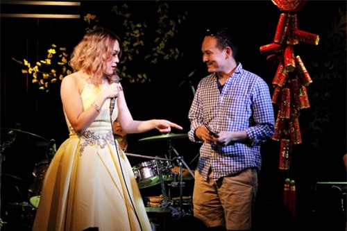 my tam ngau hung song ca bolero voi fan qua ngot hinh anh 2