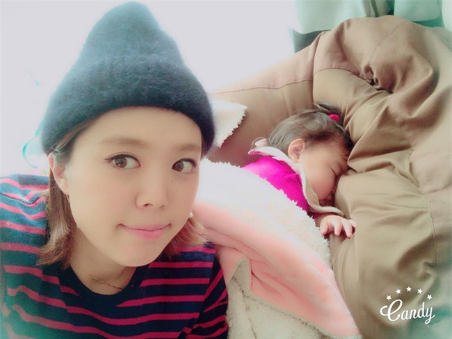 Không chỉ ăn giỏi, bé 2 tuổi người Nhật còn có thể ngủ trên mọi địa hình khiến các mẹ mê mẩn - Ảnh 25.