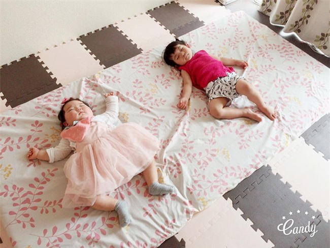 Không chỉ ăn giỏi, bé 2 tuổi người Nhật còn có thể ngủ trên mọi địa hình khiến các mẹ mê mẩn - Ảnh 15.