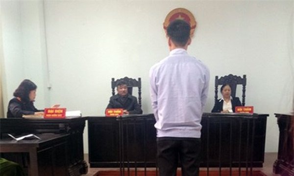 Hết mặn nồng, gã đàn ông bị người yêu tố tội hiếp dâm