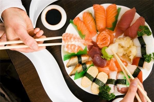 Học lỏm 10 bí mật làm đẹp của các geisha để xinh đẹp trẻ lâu như phụ nữ Nhật - Ảnh 1.