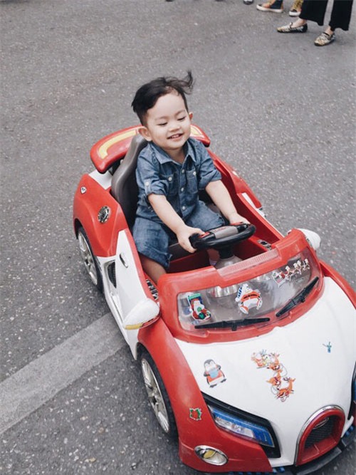 toc xoan, lai xe sanh dieu, con trai phan hien - khanh thi "hop hon" nguoi doi dien - 6