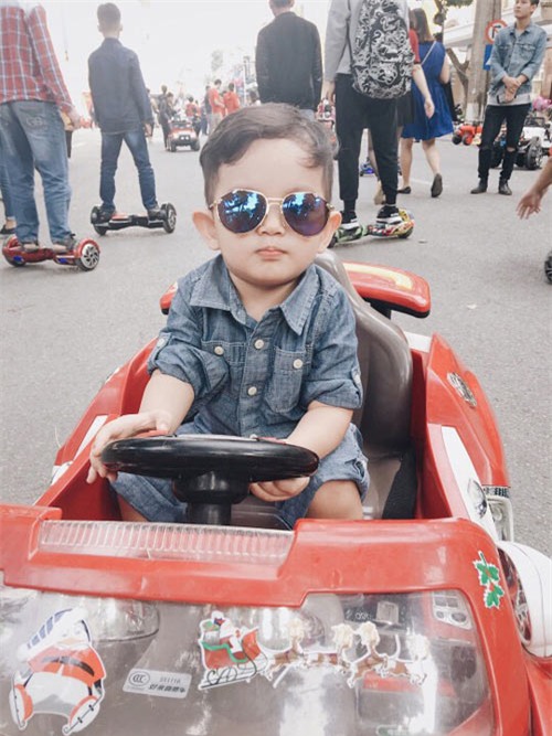 toc xoan, lai xe sanh dieu, con trai phan hien - khanh thi "hop hon" nguoi doi dien - 7