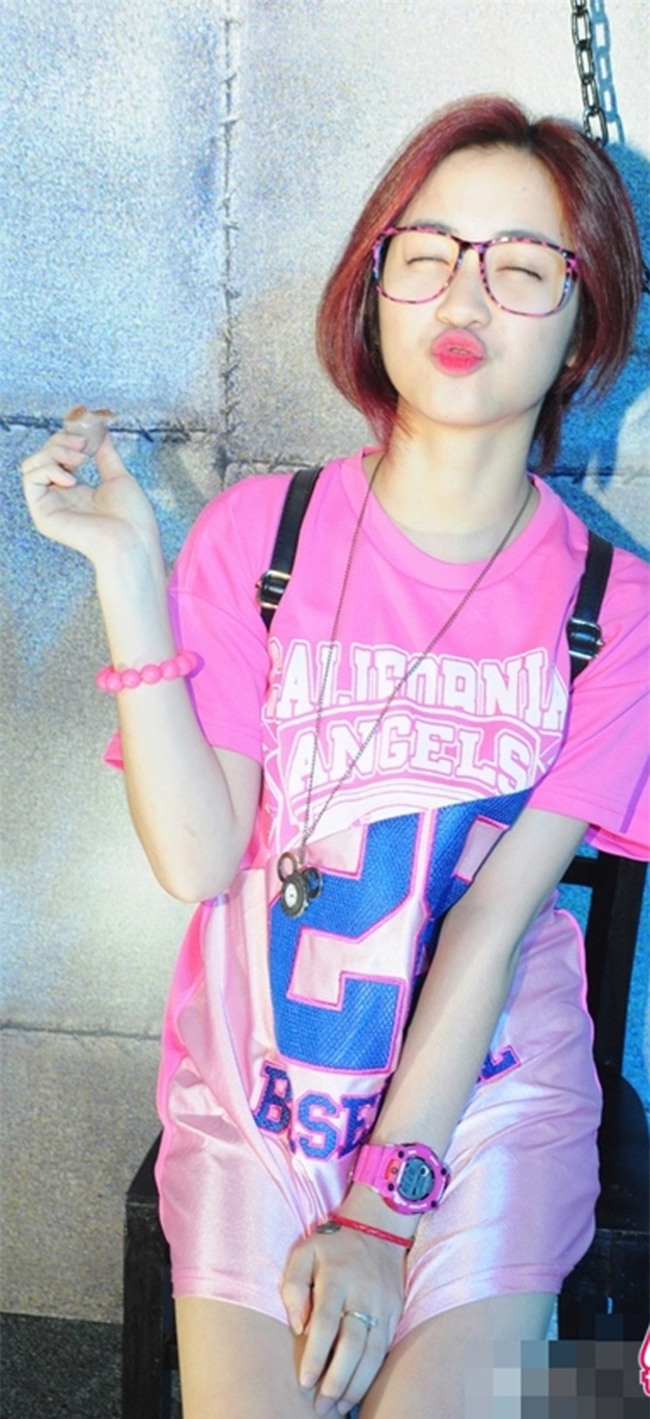 bat ngo voi "bi mat" ve cap chan duoc hoa minzy che giau hinh anh 7