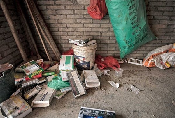 Tôm cá Trung Quốc nhiễm độc: Nỗi lo toàn cầu