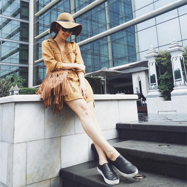 Đây là lý do các người đẹp Việt đang tạm cất giày cao gót vào một góc đấy! - Ảnh 19.