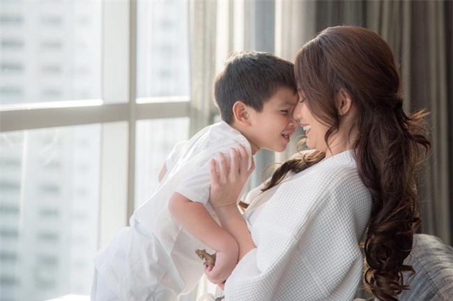 Quynh Chi lan dau thua nhan da mat quyen nuoi con hinh anh 1