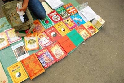 Những mặt hàng Kinh doanh ‘hái ra tiền’ ngày Rằm tháng Giêng