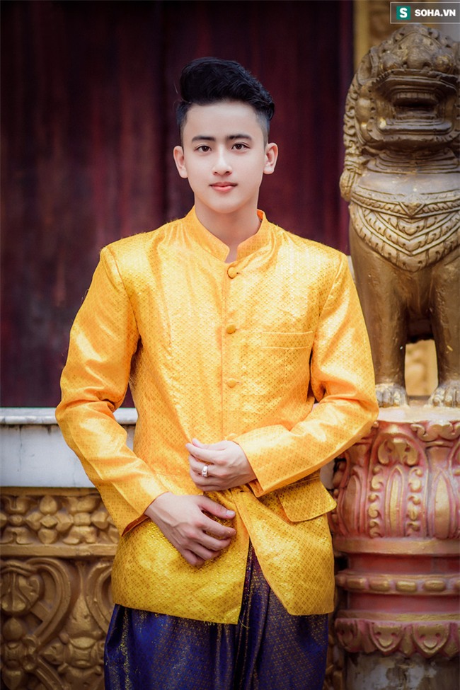 Nam sinh dân tộc Khmer khiến phái nữ rần rần chia sẻ vì quá điển trai - Ảnh 3.