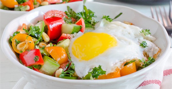 Tôi đã ăn ít nhất một loại rau mỗi sáng và điều kỳ diệu này đã xảy ra - Ảnh 1.