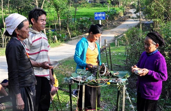 2.500 hoc sinh Quang Ngai chua den truong sau Tet hinh anh 2