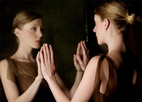 Xin hay dung ca cuoc doi ban de tran quy 6 nguoi nay