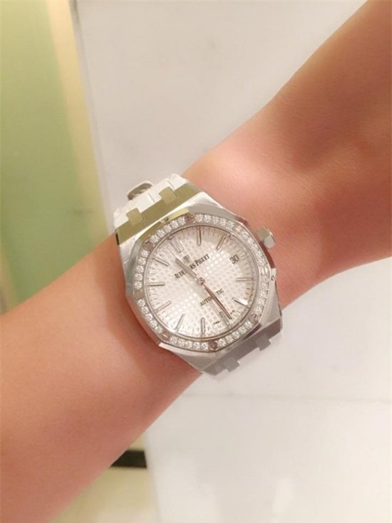 Hoa hậu Mai Phương Thúy giàu cỡ nào?