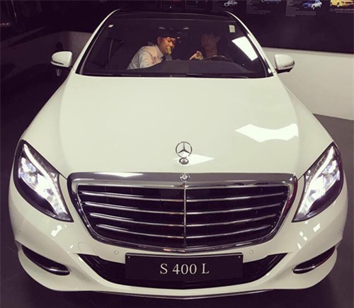 mai tho nhan duoc qua valentine hon 4 ty? hinh anh 1