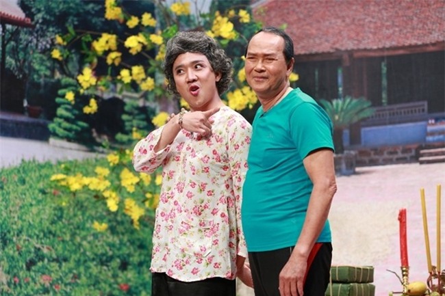 Tran Thanh gia gai lam khan gia xuc dong o tap cuoi On gioi hinh anh 2