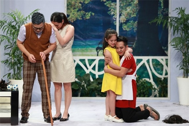 Tran Thanh gia gai lam khan gia xuc dong o tap cuoi On gioi hinh anh 9