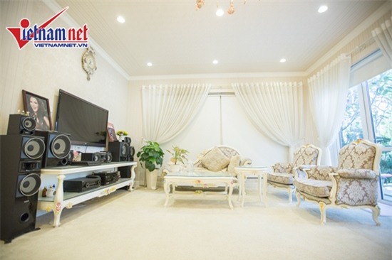 Thăm nhà đẹp phong cách hoàng gia của Hồ Quỳnh Hương - Ảnh 10.