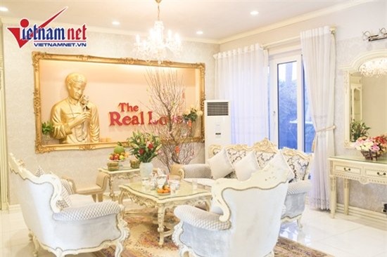 Thăm nhà đẹp phong cách hoàng gia của Hồ Quỳnh Hương - Ảnh 5.