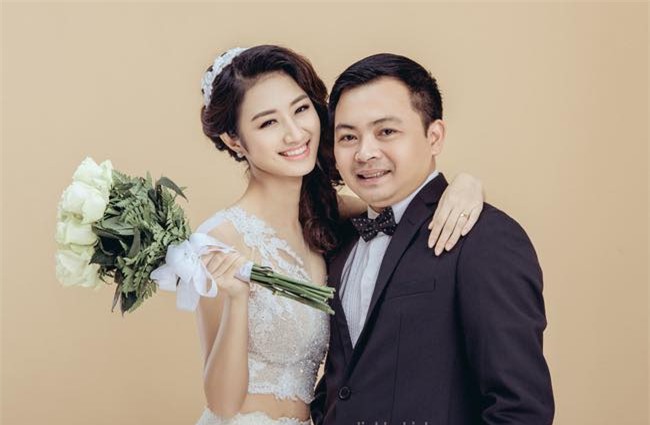 Cuộc sống của Hoa hậu Thu Ngân bên chồng đại gia hơn 19 tuổi - Ảnh 1.