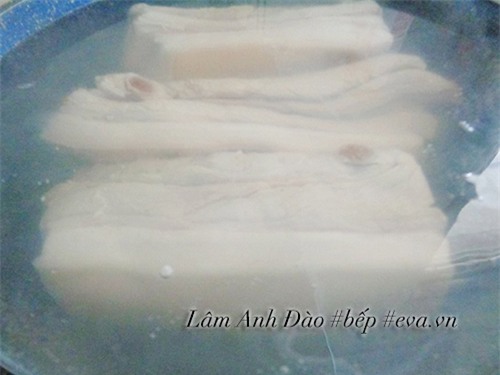 bao nhieu com cung het voi thit rim nuoc dua tuoi - 2