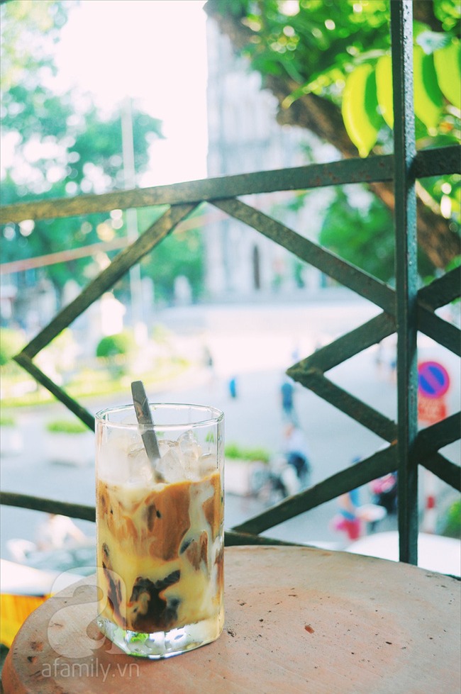 6 quán cà phê lãng mạn để hẹn hò dịp Valentine ở Hà Nội - Ảnh 6.