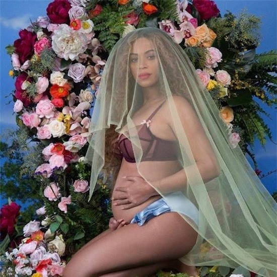 10 bức ảnh có like khủng nhất trên Instagram, bạn sẽ thèm nhỏ dãi cho xem - Ảnh 19.