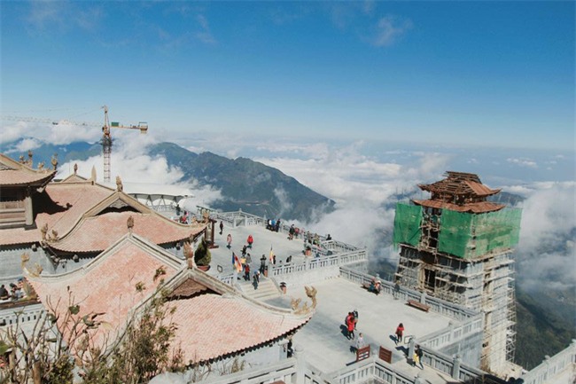 Thành phố trên mây cách Hà Nội một đêm tàu - điểm đến khiến giới mê xê dịch đang phát sốt - Ảnh 1.