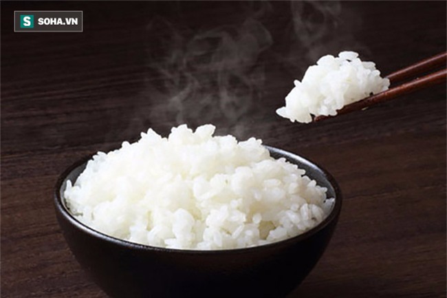 6 loại thực phẩm đừng bao giờ cho vào lò vi sóng nếu không muốn ăn phải chất độc - Ảnh 2.