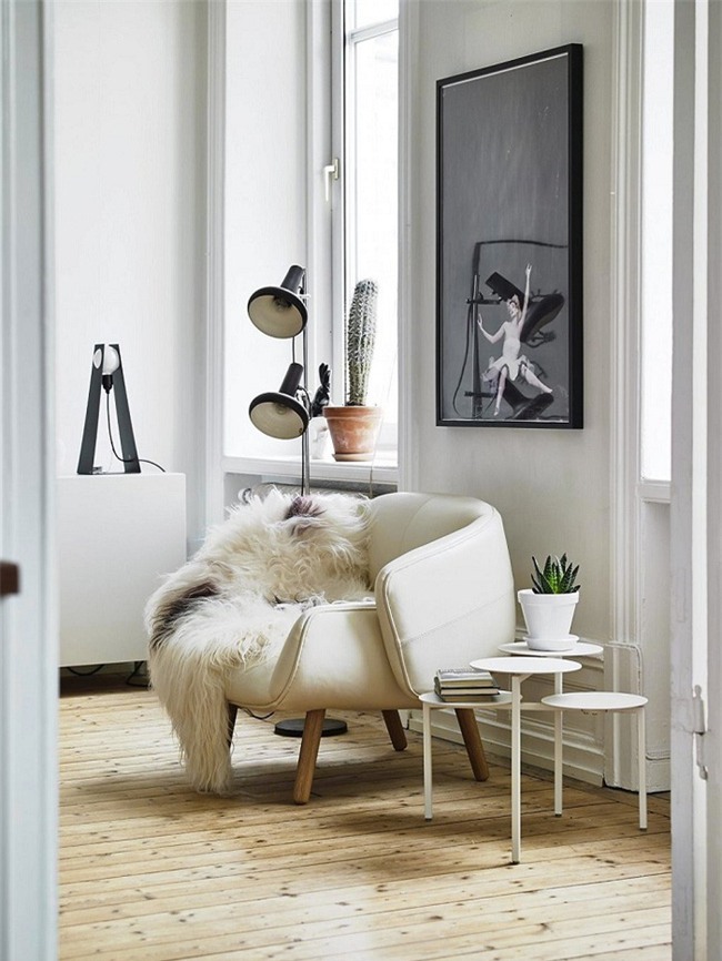 Những góc đọc sách đẹp đến mức khiến bạn muốn trốn cả thế giới - Ảnh 4.