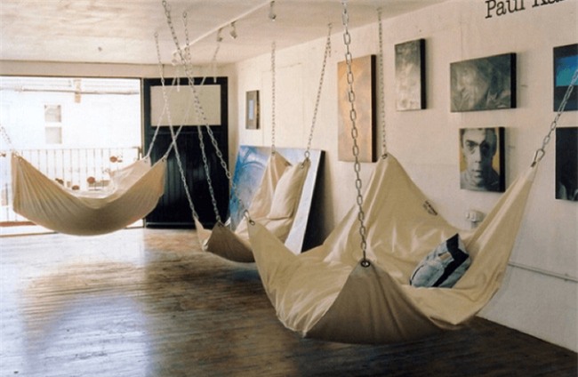 Những góc đọc sách đẹp đến mức khiến bạn muốn trốn cả thế giới - Ảnh 5.