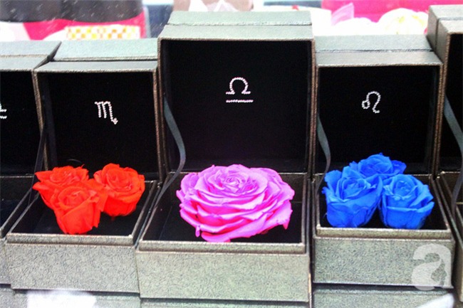Dịch vụ tặng quà “chỉ riêng mình em” hút khách mùa Valentine 2017 - Ảnh 2.