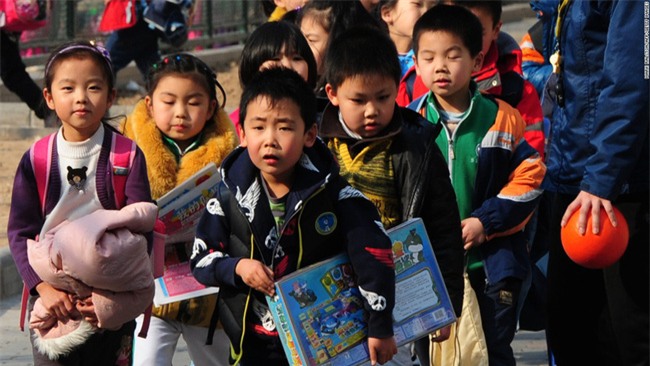 6 diem khac biet ro ret trong viec day do tre em My va Trung Quoc