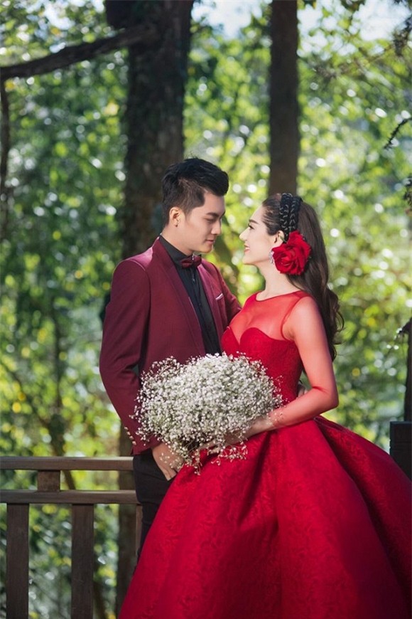 Lâm Khánh Chi, Lâm Chi Khanh, Lâm Chi Khanh ảnh đẹp, Lâm Khánh Chi và bạn trai