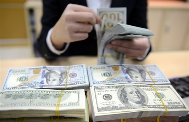 USD ngân hàng nổi “sóng” do đâu?