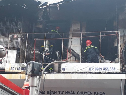 chay lon tren pho co ha noi, 1 nguoi tu vong - 6