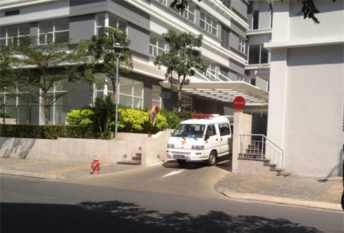 he lo nguyen nhan doi nam nu chet bi an o chung cu cao cap - 1