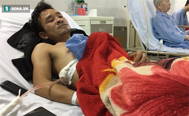 Kẻ đâm người đưa cô gái bị nạn đi cấp cứu khai gì?