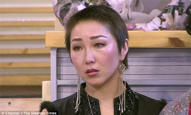 34 năm nuôi nhầm con gái người ta, bà mẹ bất ngờ phát hiện sự thật về thân thế của mình - Ảnh 2.